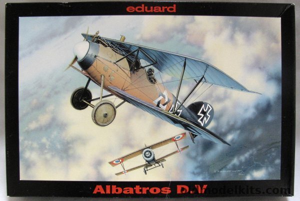Eduard 1/48 Albatros D.V (D-V) with Mask Set - Jasta 12 1917 / Kurt Monnington Jasta 15 / Ltn Walter Boning Jasta 76b, 8109 plastic model kit
